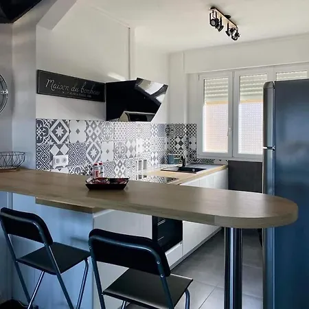 Apartment Appt 5 Eme Etage En Duplex Vue 5 A 6 Personnes *