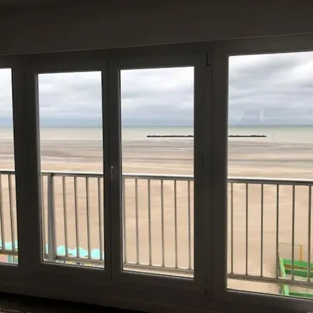 70m2 Front De Magnifique Vue Dunkirk