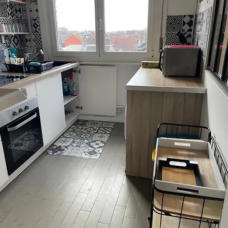 Appt 5 ème étage En Duplex Vue 5 à 6 Personnes Apartamento